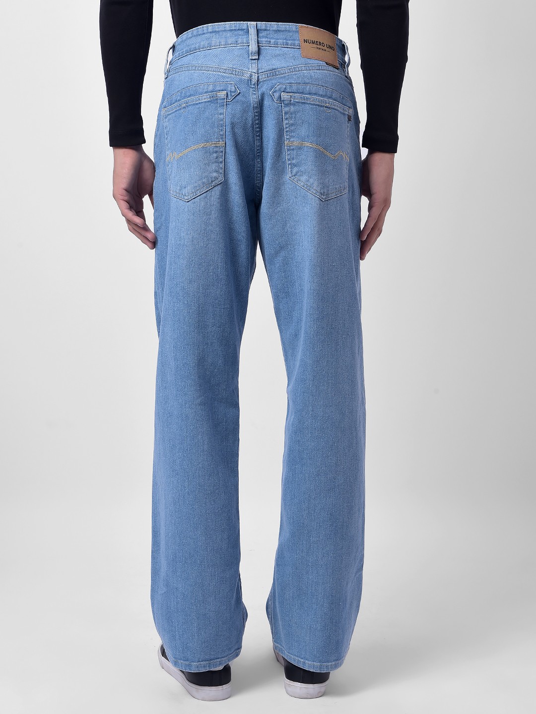 Numero Uno Men Light Blue Wide-Leg Sustainable Jeans